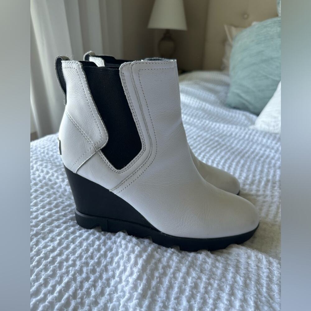 Sorel Joan Uptown Chelsea Size 8.5 White Wedge - Picture 5 of 10